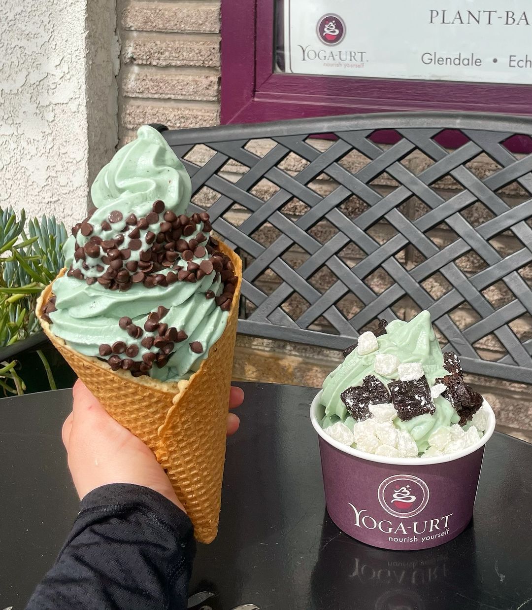 mint magic yoga-urt